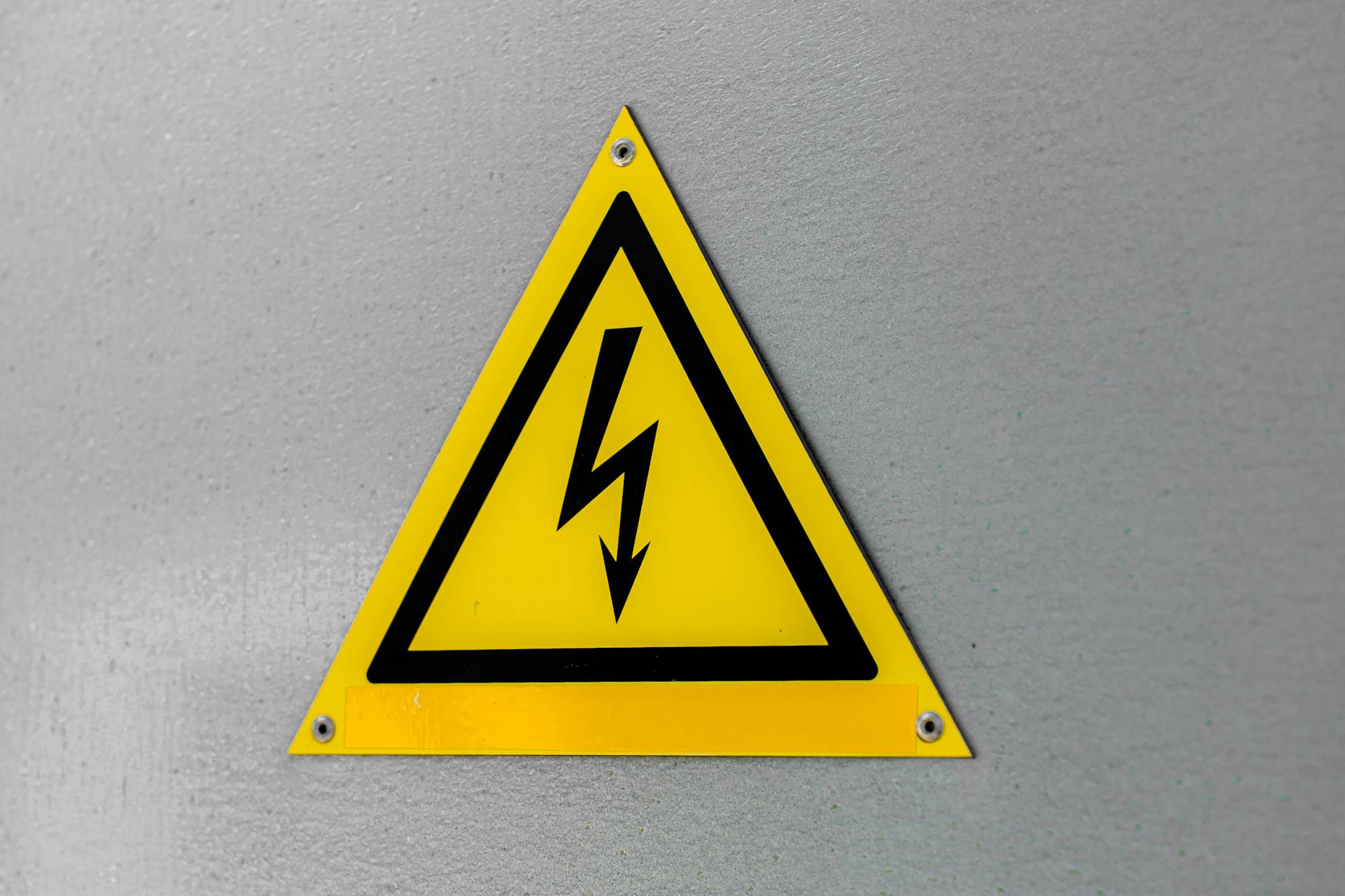 The Warning Signs: Reading Between the Lines